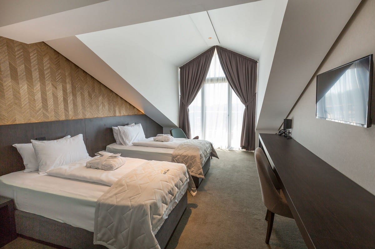 Deluxe Room With Terrace and View