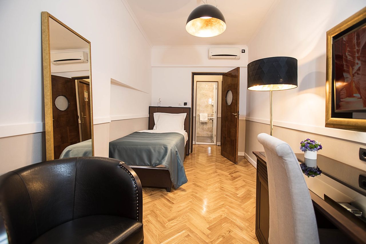 Cosy Single Room