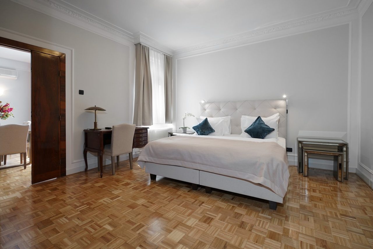 Majestic Signature Suite