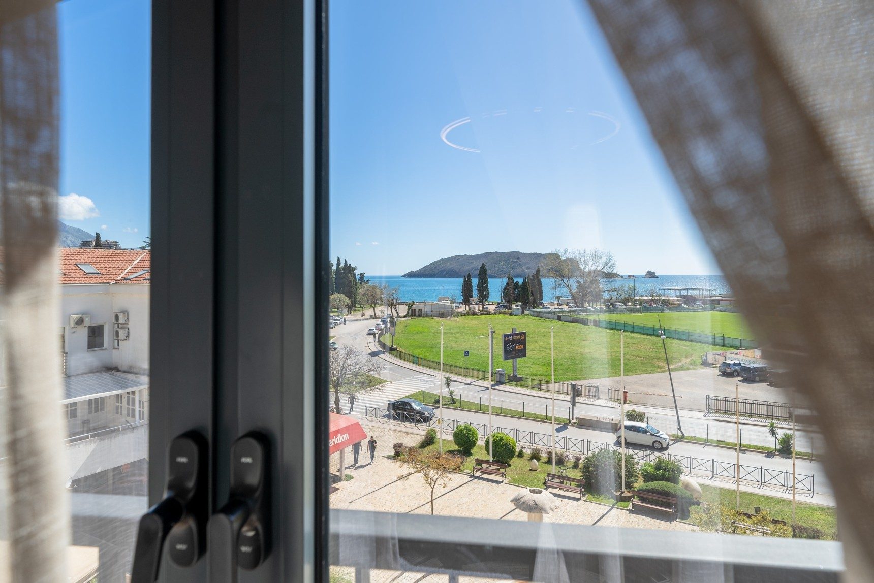 Deluxe suite with sea view