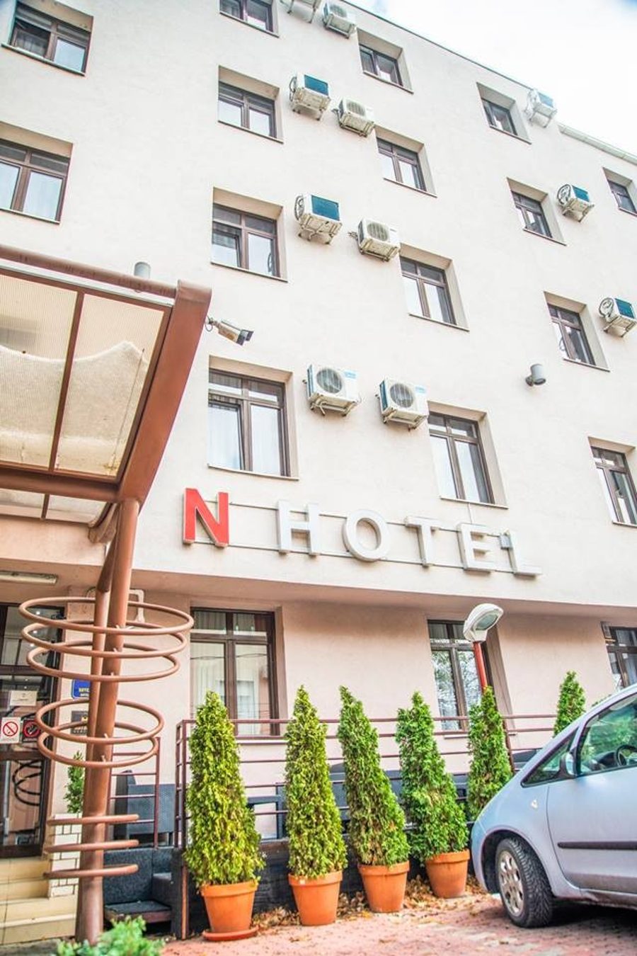 Porodica u Hotelu Sunce