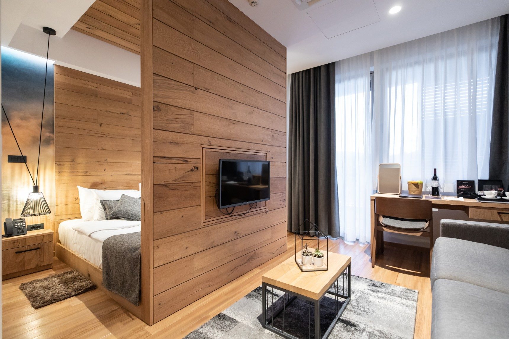 Studio Deluxe Room